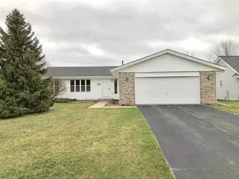 485 Verbena St, Roscoe, IL 61073 photo 1