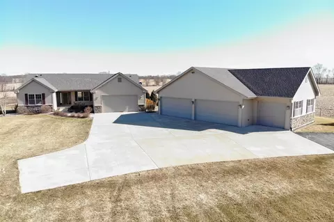 6350 Blomberg Sbr Rd, Cherry Valley, IL 61016 photo 1