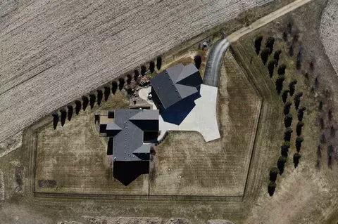 6350 Blomberg Sbr Rd, Cherry Valley, IL 61016 photo 25