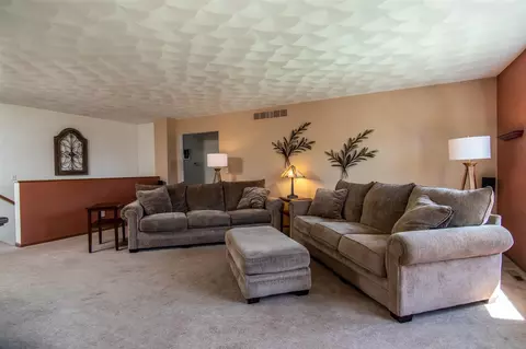 616 Overture Way, Roscoe, IL 61073 photo 4