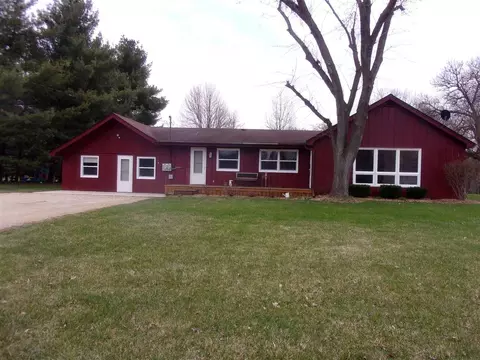 11325 2nd St, Roscoe, IL 61073 photo 1