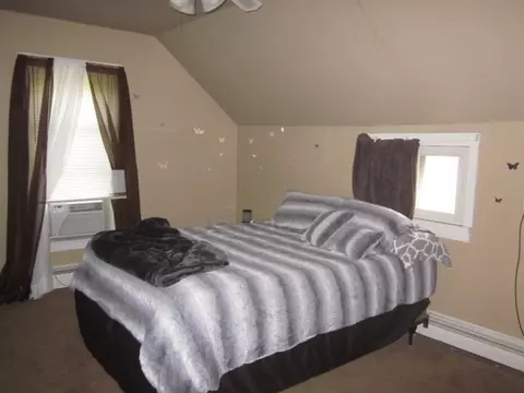 123 E Main, Durand, IL 61024 photo 9