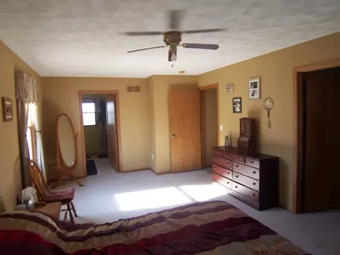 3549 Eagles Ridge Dr, Beloit, WI 53511 photo 12