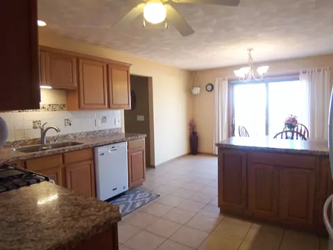 3549 Eagles Ridge Dr, Beloit, WI 53511 photo 15