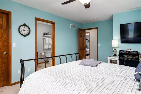 616 Ballymore Rd, Roscoe, IL 61073 photo 16