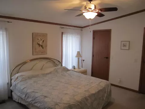343 Elder Ln, Belvidere, IL 61008 photo 8