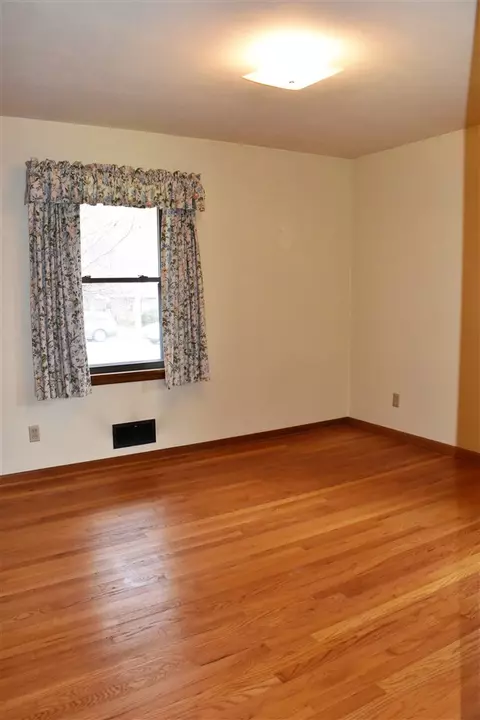 2815 E State St, Rockford, IL 61108 photo 13