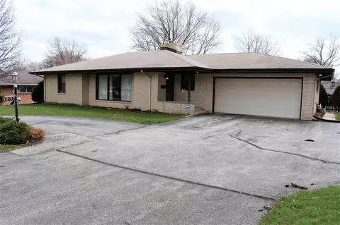 2815 E State St, Rockford, IL 61108 photo 1