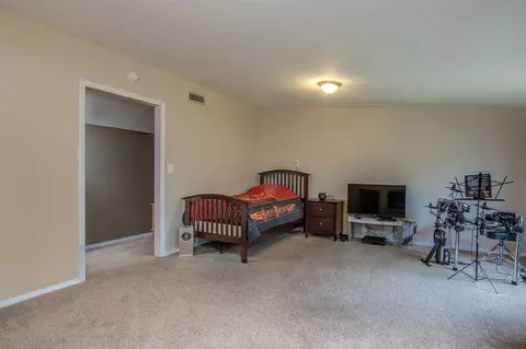 11965 Warblers Way, Roscoe, IL 61073 photo 16