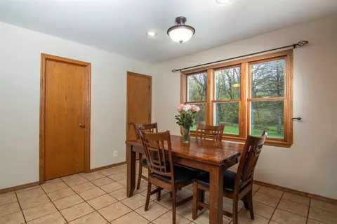 11965 Warblers Way, Roscoe, IL 61073 photo 9