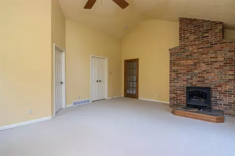 13906 Beaver Dr, Roscoe, IL 61073 photo 9
