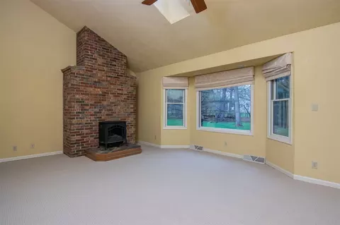 13906 Beaver Dr, Roscoe, IL 61073 photo 10