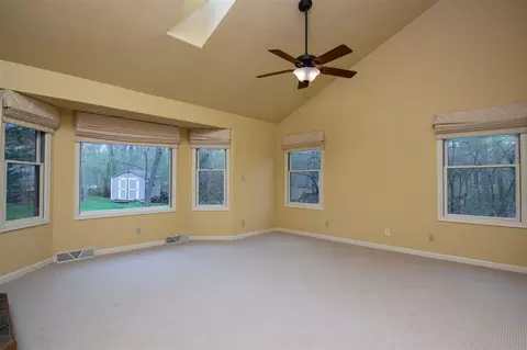 13906 Beaver Dr, Roscoe, IL 61073 photo 11