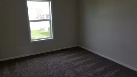 3745 Eagles Ridge Dr, Beloit, WI 53511 photo 10