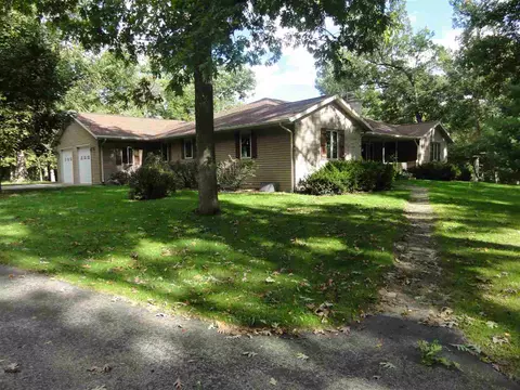 9500 Cleophas Rd, Beloit, WI 53511 photo 4