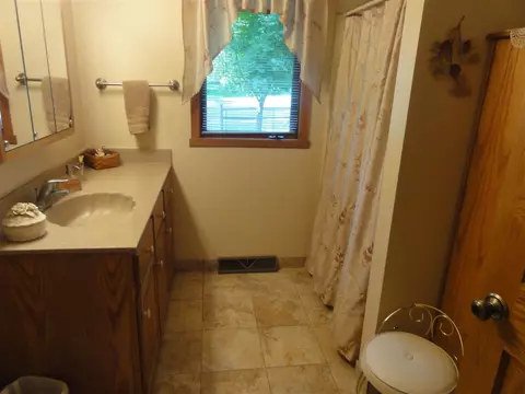 9500 Cleophas Rd, Beloit, WI 53511 photo 15