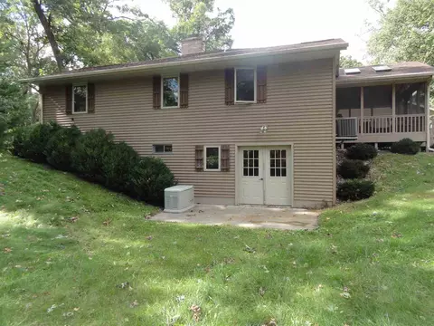 9500 Cleophas Rd, Beloit, WI 53511 photo 6