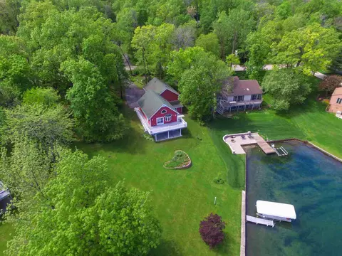 541 Baintree Rd, Lake Summerset, IL 61019 photo 2