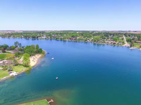 541 Baintree Rd, Lake Summerset, IL 61019 photo 24