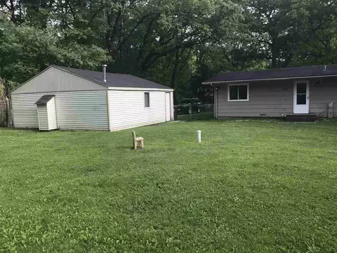 4792 Forest Dr, Rockford, IL 61109 photo 10