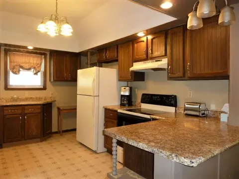 644 8th St, Beloit, WI 53511 photo 7