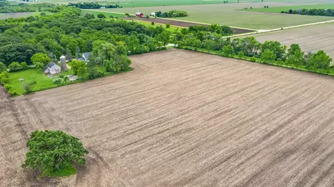 14964 Mill Rd, Capron, IL 61012 photo 24