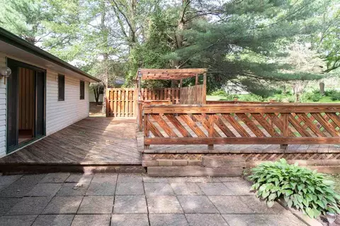 8299 Mark Dr, Roscoe, IL 61073 photo 24