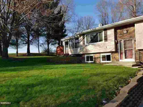 4-180 Misty Ct, Lanark, IL 61046 photo 2