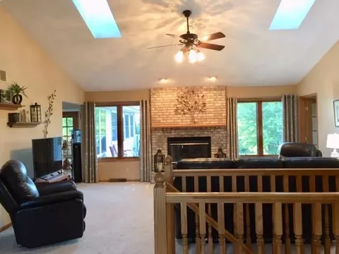4343 E Cascio Dr, Byron, IL 61010 photo 2
