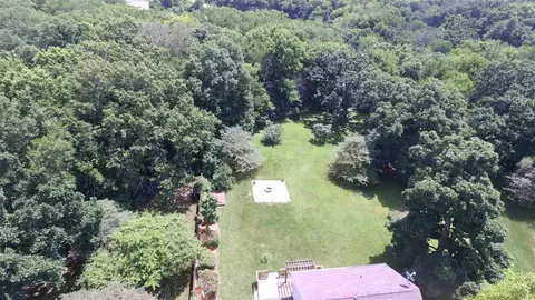 9190 Crescent Ct, Roscoe, IL 61073 photo 23