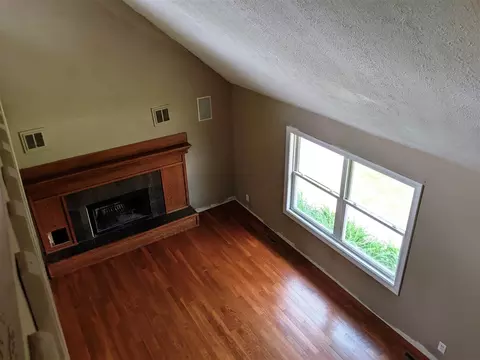 11662 Cedarbrook Rd, Roscoe, IL 61073 photo 9