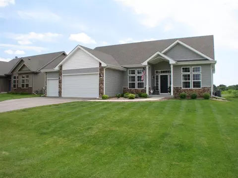 698 Biscayne Pl, Roscoe, IL 61073 photo 1