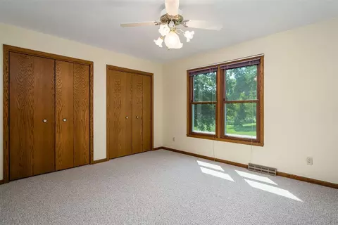 4962 Lawnside Dr, Byron, IL 61010 photo 13