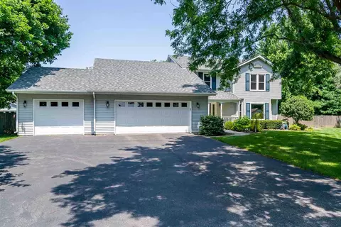 4962 Lawnside Dr, Byron, IL 61010 photo 1