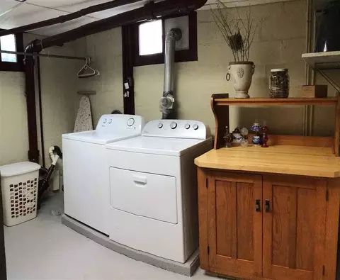 523 Washington St, Pecatonica, IL 61063 photo 21