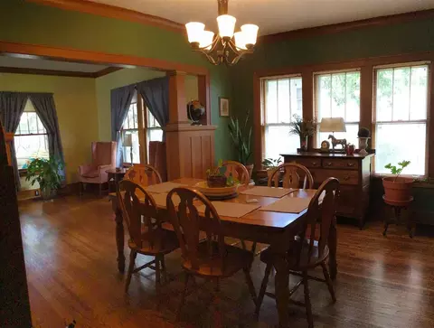 523 Washington St, Pecatonica, IL 61063 photo 7