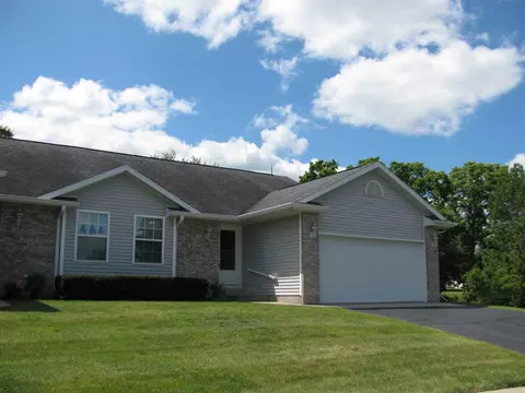 628 Parkview St, Pecatonica, IL 61063 photo 1