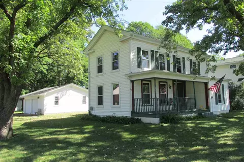 302 Grove St, Cherry Valley, IL 61016 photo 17