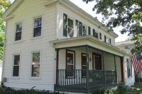 302 Grove St, Cherry Valley, IL 61016 photo 1