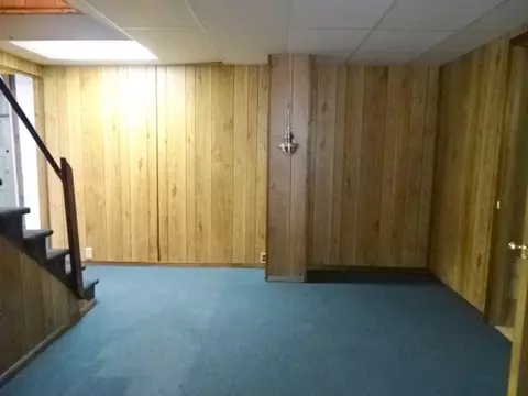 618 Alamo Dr, Freeport, IL 61032 photo 24