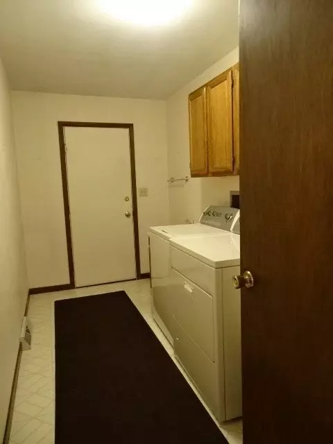 618 Alamo Dr, Freeport, IL 61032 photo 14