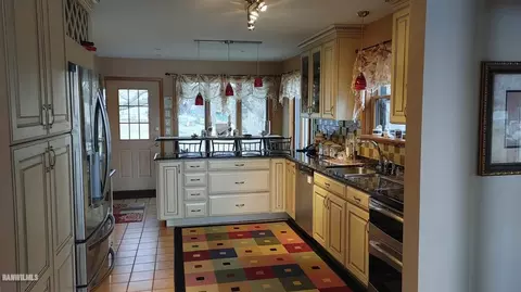 28-47 Cambridge Ct, Lanark, IL 61046 photo 15