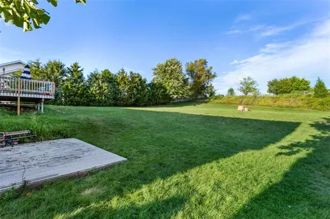 6635 Tipperary Trl, Roscoe, IL 61073 photo 15