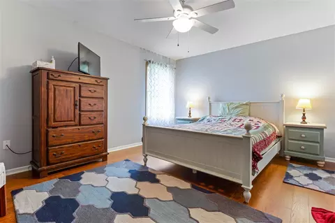 6635 Tipperary Trl, Roscoe, IL 61073 photo 7