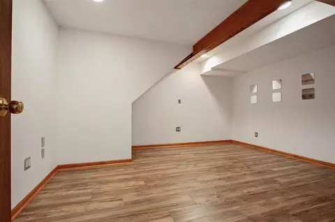 6635 Tipperary Trl, Roscoe, IL 61073 photo 12