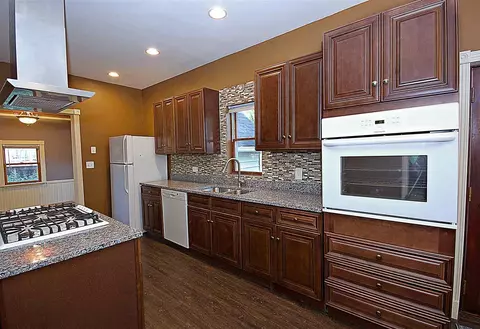 405 E Blackman St, Harvard, IL 60033 photo 5