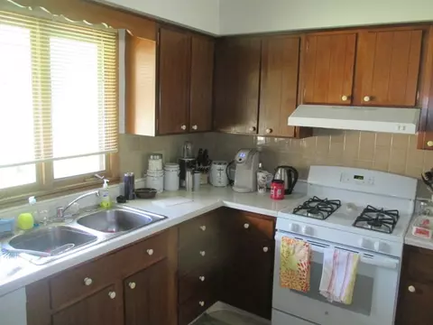 3206 E State St, Rockford, IL 61107 photo 10