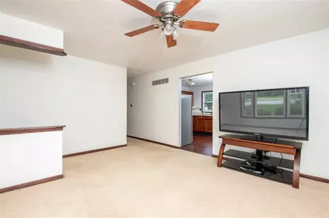 11889 Bend River Rd, Roscoe, IL 61073 photo 5