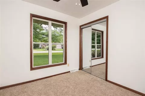 11889 Bend River Rd, Roscoe, IL 61073 photo 10