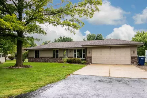 11889 Bend River Rd, Roscoe, IL 61073 photo 1